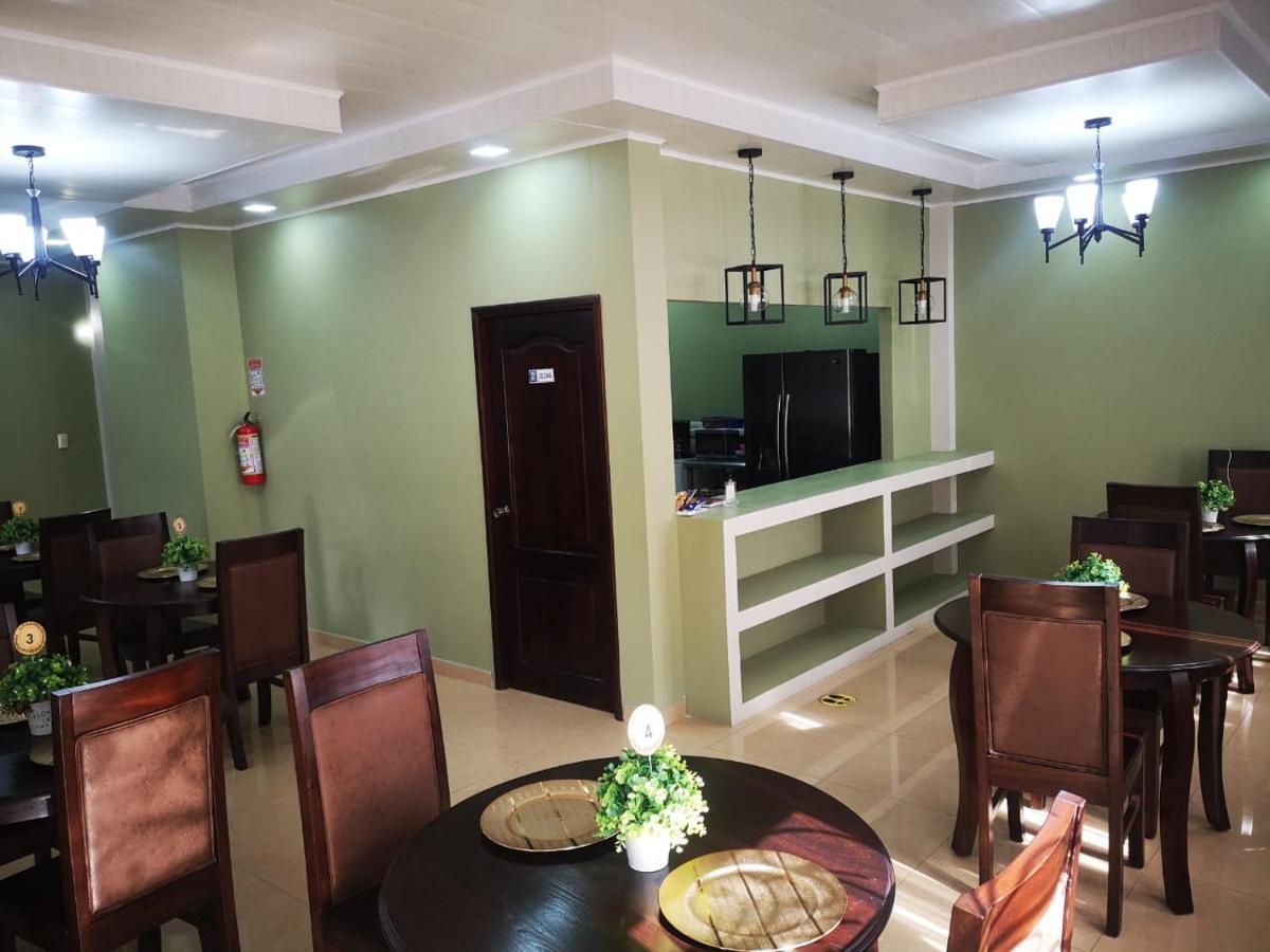 Hotel Y Residencia La Cofradia Санта-Роса-де-Копан Экстерьер фото